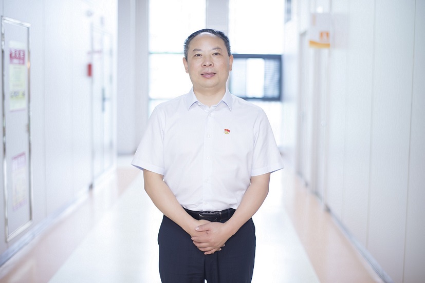 陈世武.jpg